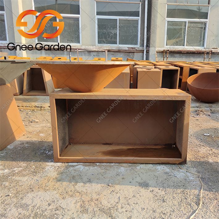Grătar de grătar din curte din oțel corten